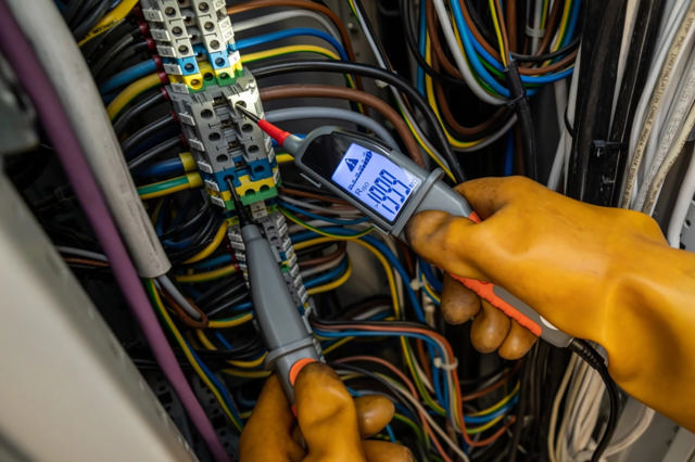 ELIT MIC-5 250V/500V24687253